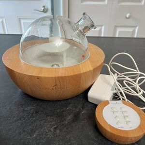 Used Young Living Aria Diffuser